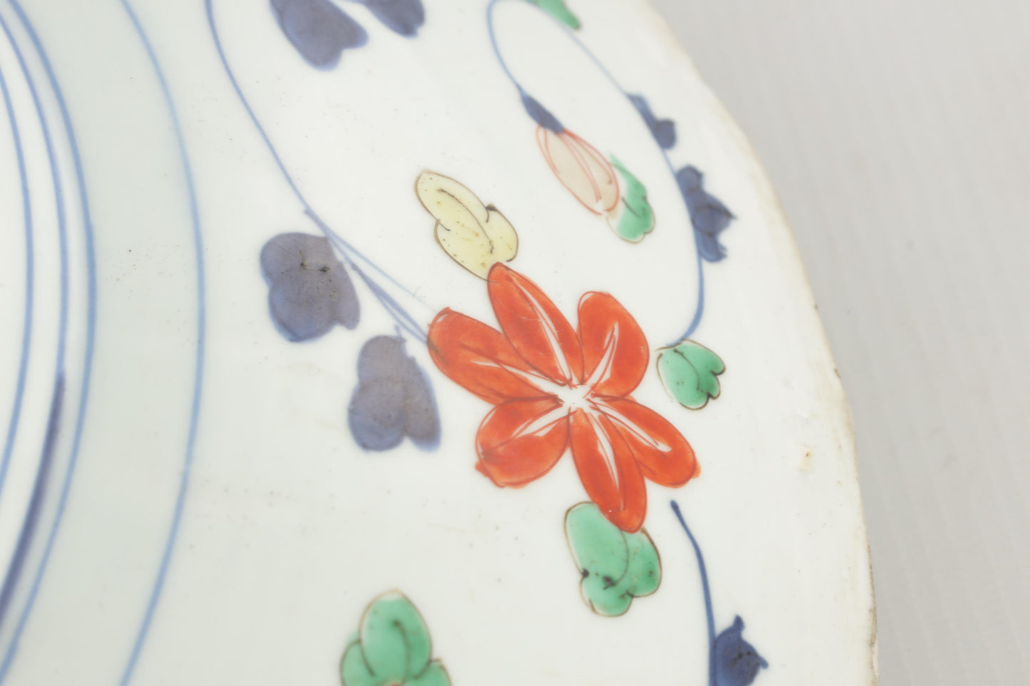 CHINESE KANGXI PERIOD FAMILLE VERTE IMARI CHARGER 14 Inch Diameter