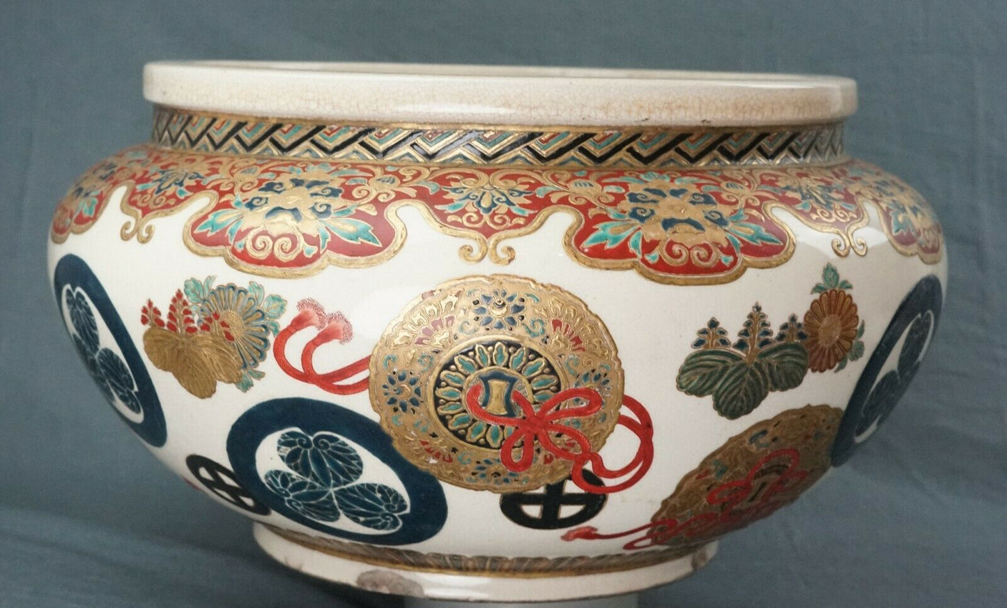 Edo Imperial Satsuma Gosu Blue Jardinière Museum Quality 16 Inch Wide Signed