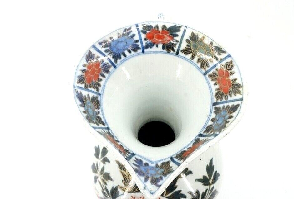 Japanese Edo Imari 18th Century Circa 1700 Pitcher Jug 13 Inches in Height