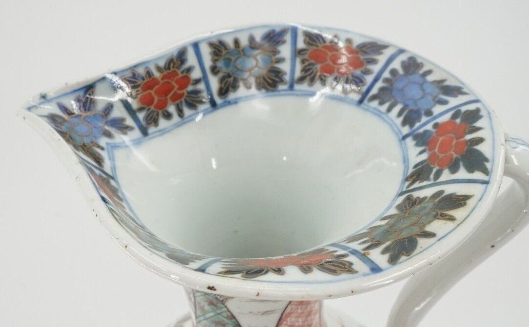 Japanese Edo Imari 18th Century Circa 1700 Pitcher Jug 13 Inches in Height