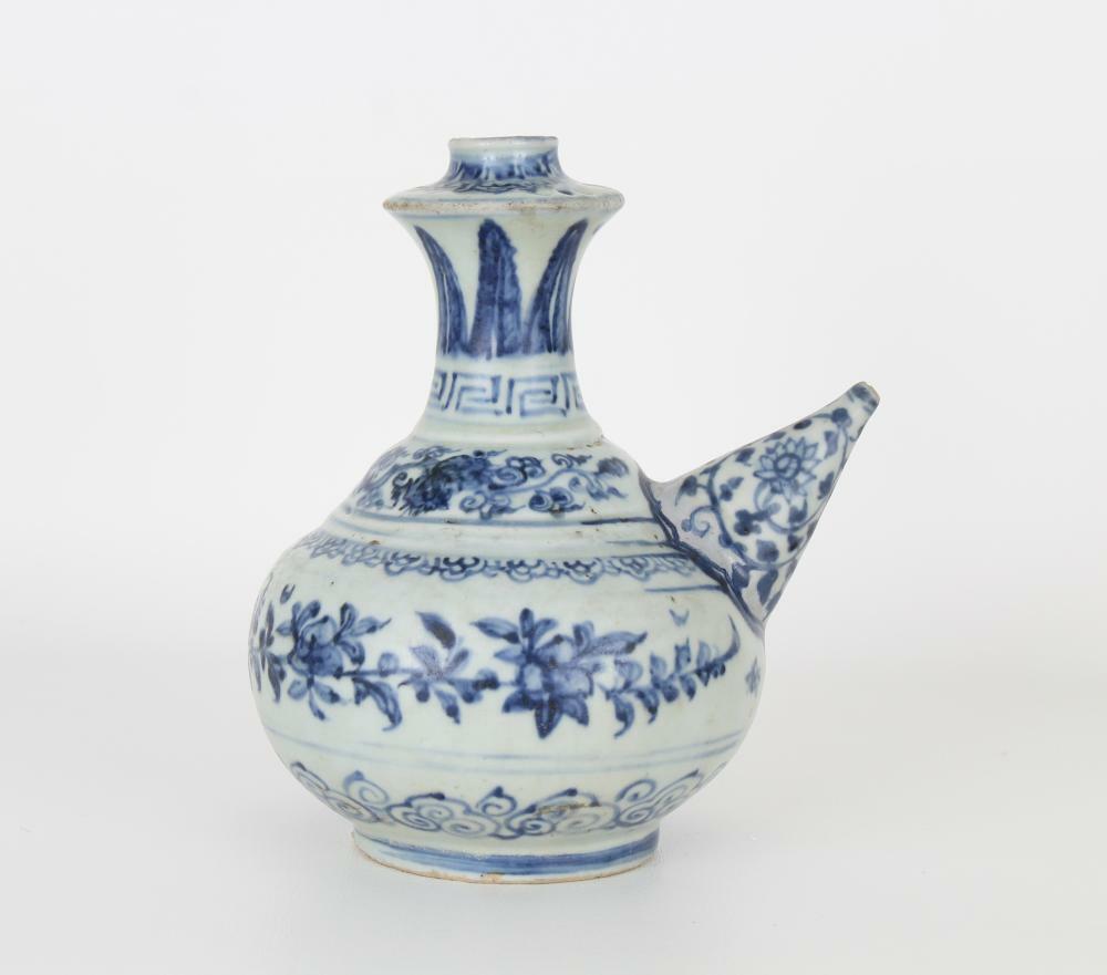 16th C Chinese Ming Dynasty Annamese Blue and White Porcelain Kendi Ewer Pot