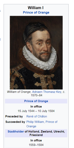 18th Century Wood Carved Portrait Of Noble William Burgraff English / German / Belgium over 3 Feet in Diameter