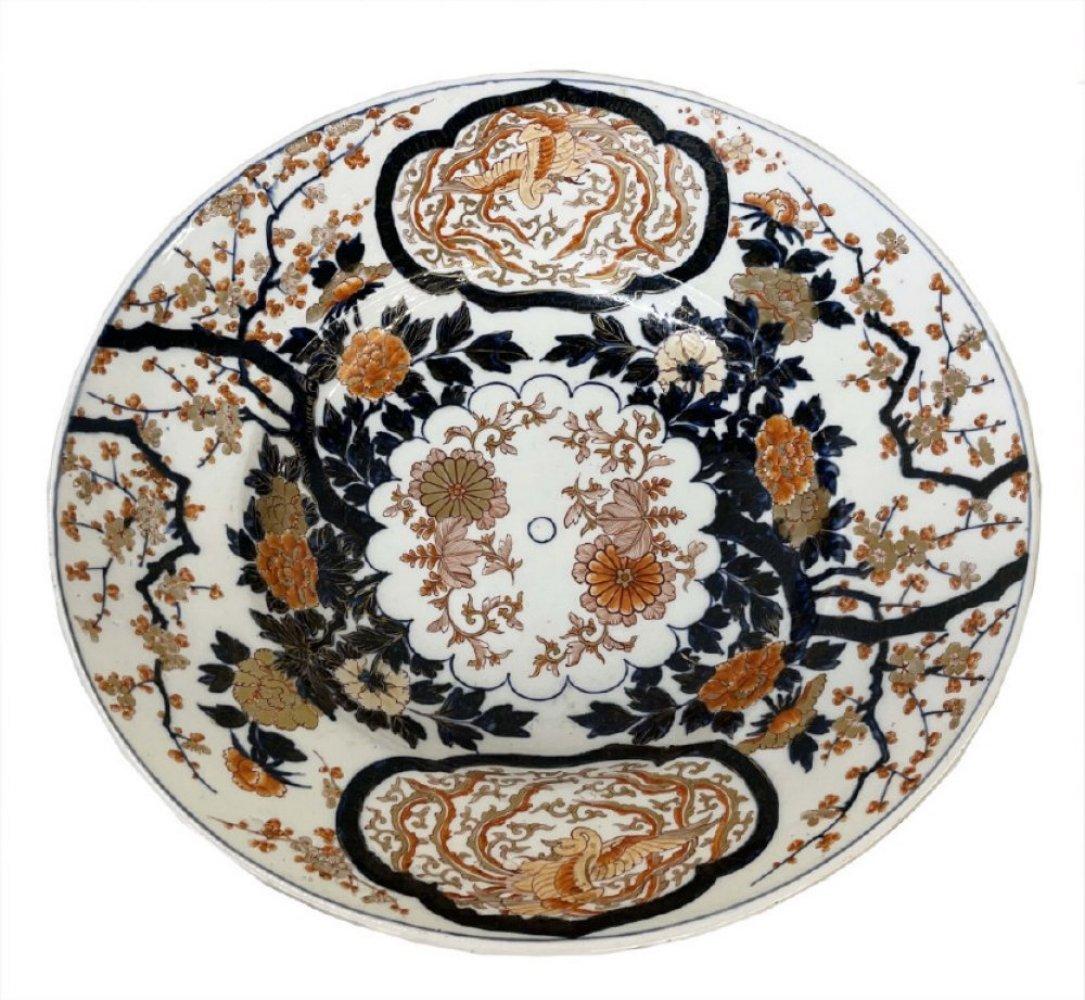 Japanese Imari Early 18th Century Charger 20 1 /2 inch Diameter Edo Period