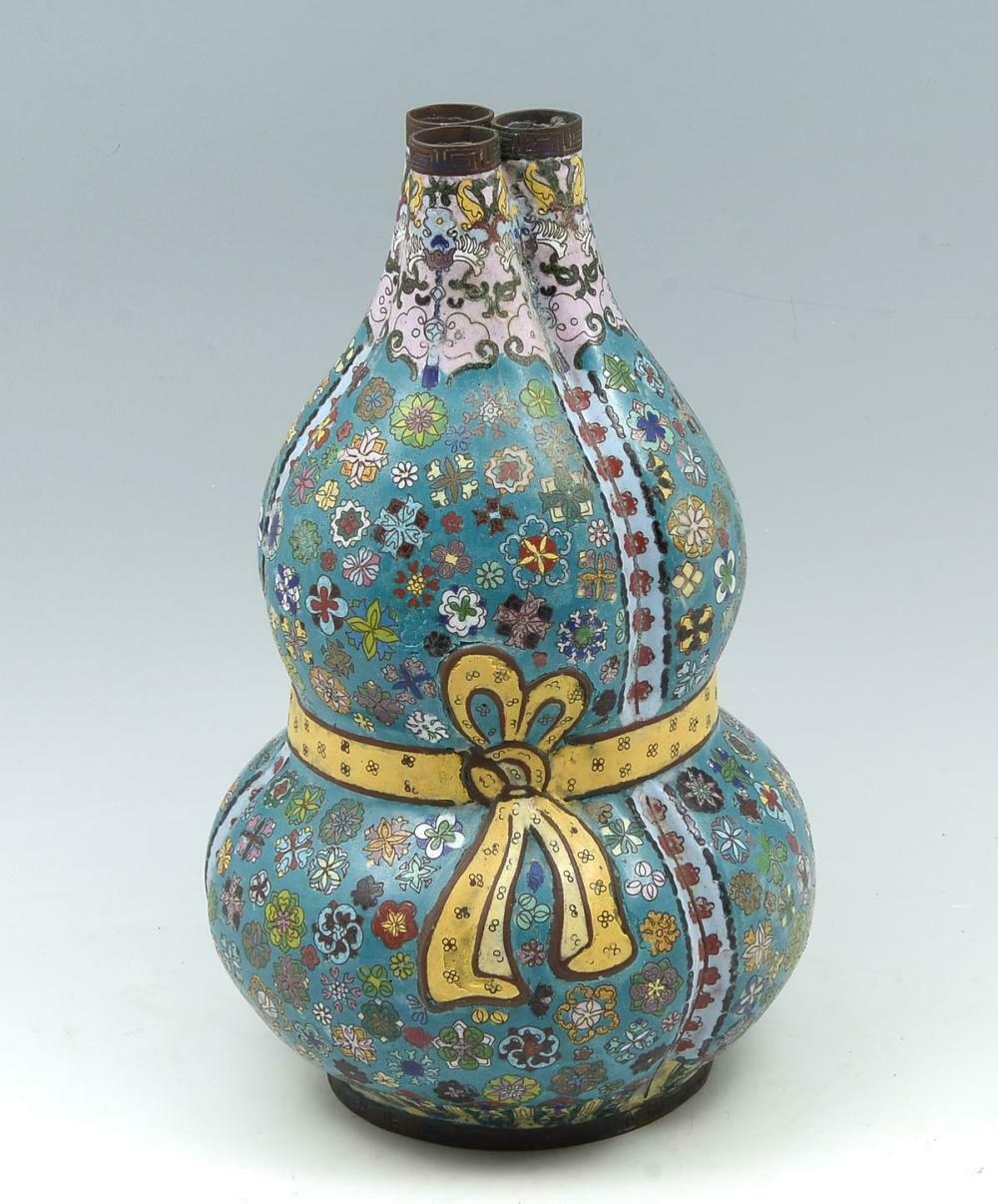 Chinese Cloisonné 15 Inch Triple-Gourd Vase Republic Period
